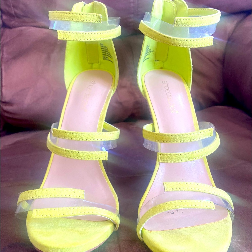 Open toed stiletto size 9